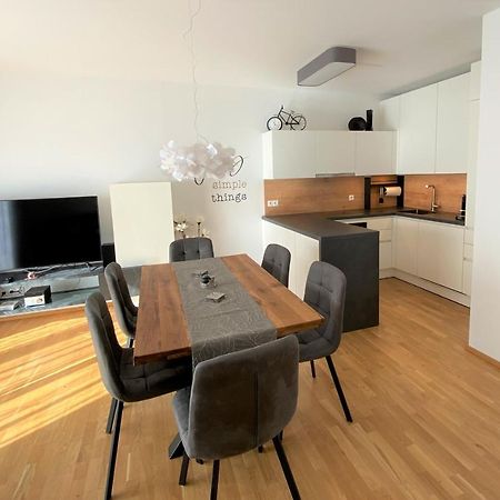 Wein Kultur Apartment Flavia Solva Wagna Exterior photo